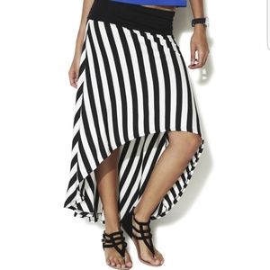 Wetseal High low stripes skirt